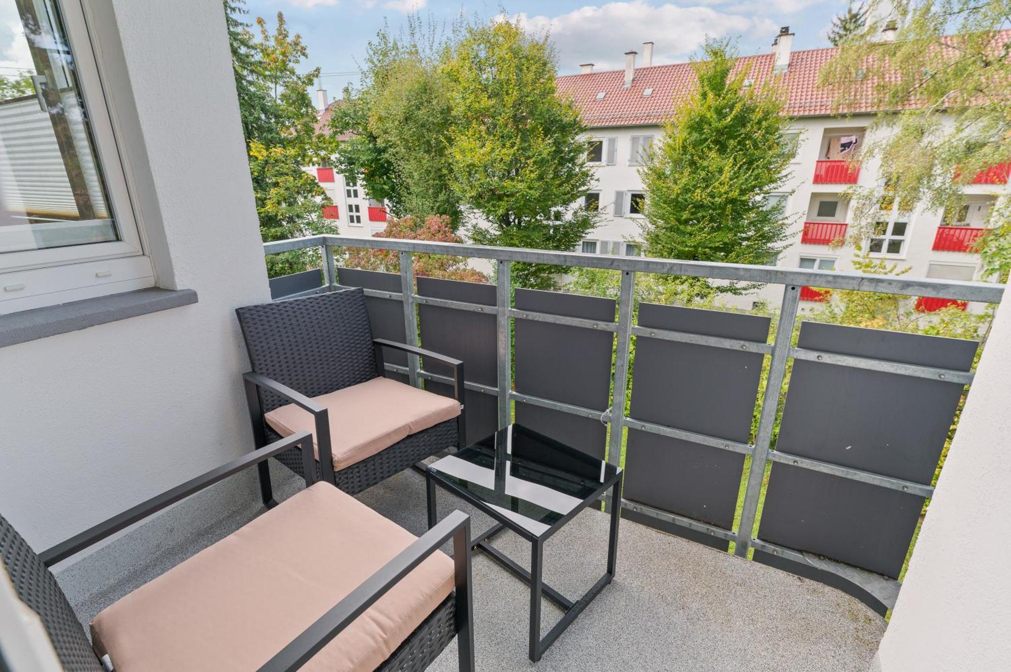 Westside Flat - 5Min To Downtown Apartment Ludwigsburg Exterior foto